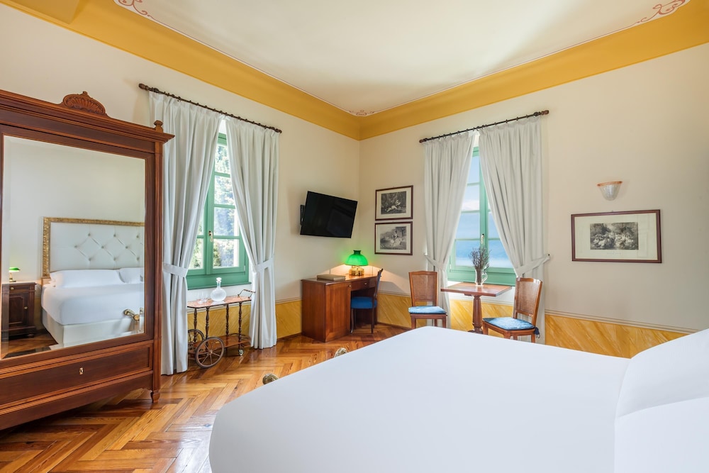 SIGNATURE, VILLA, LAKE VIEW, TERRACE