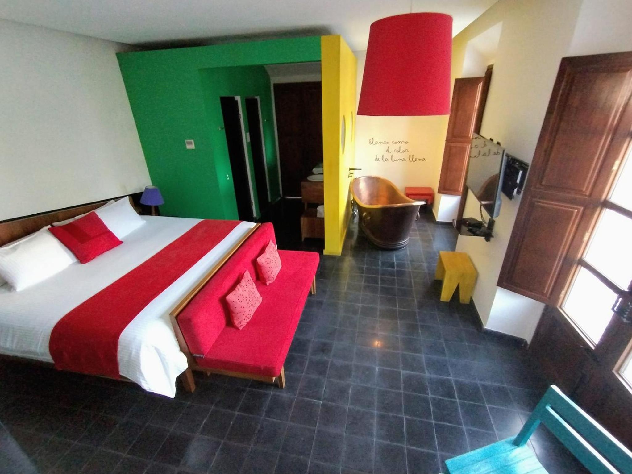 Master, Suite