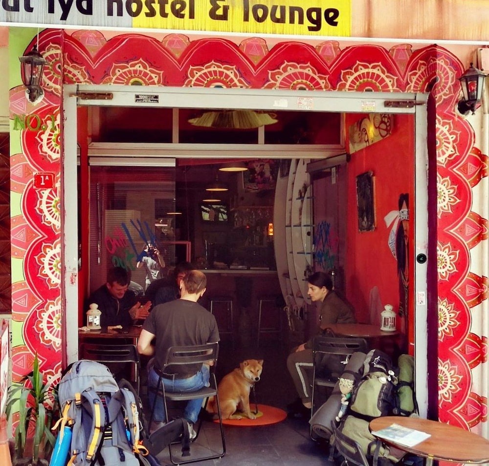 Chilloutlya Hostel&Bar 4/46