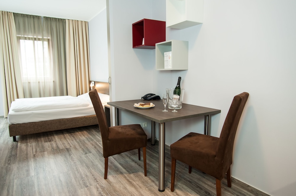 Amalienburg Boutique & Boarding Hotel 20/35