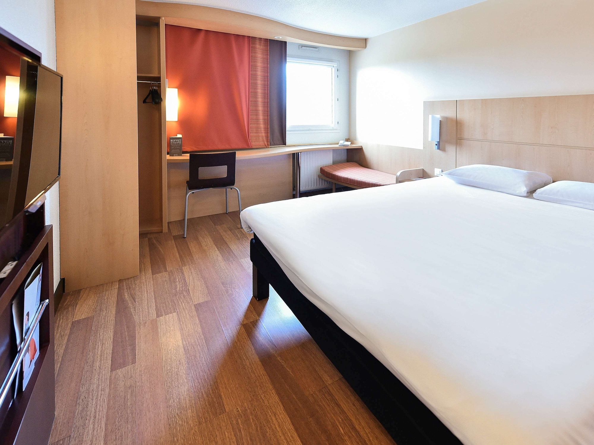STANDARD, DOUBLE BED
