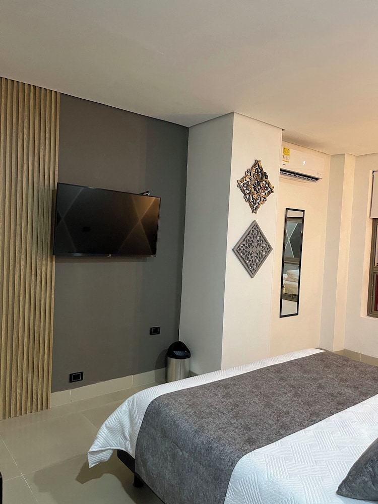 Hotel Merlott 70 30/63