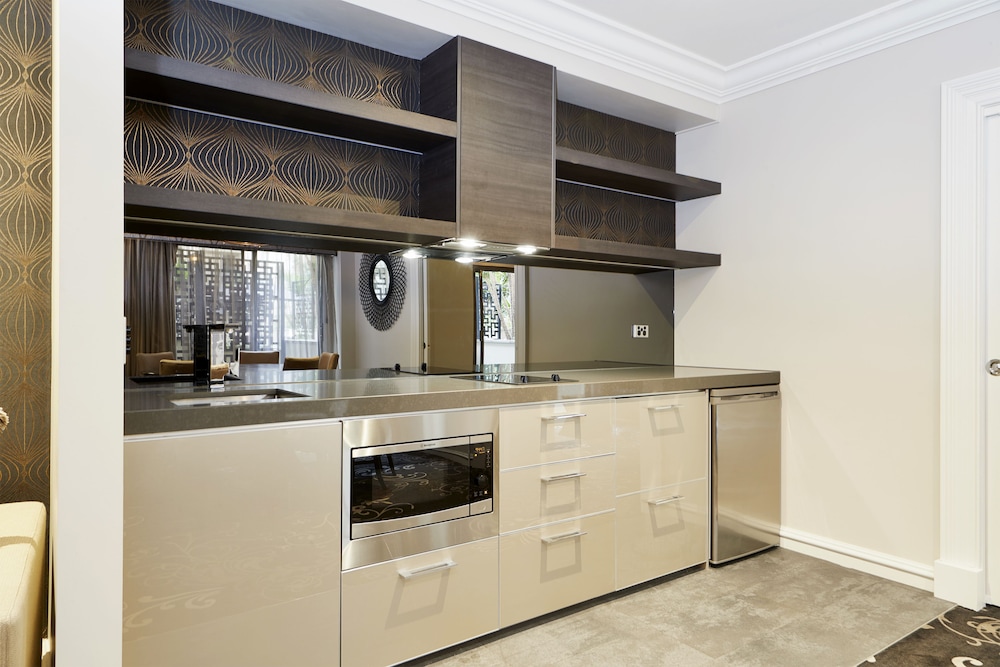 The Sebel Melbourne Flinders Lane 12/55