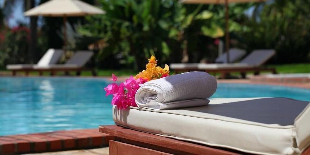 Sunset Villa Diani 50/50