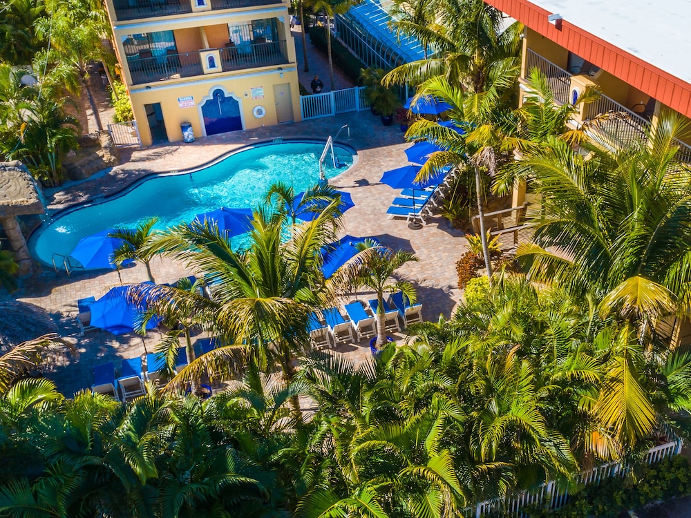 Coconut Cove Suites 34/38