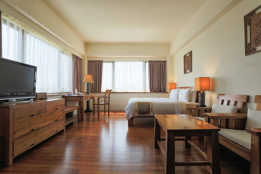 Yentai Hotel 18/41