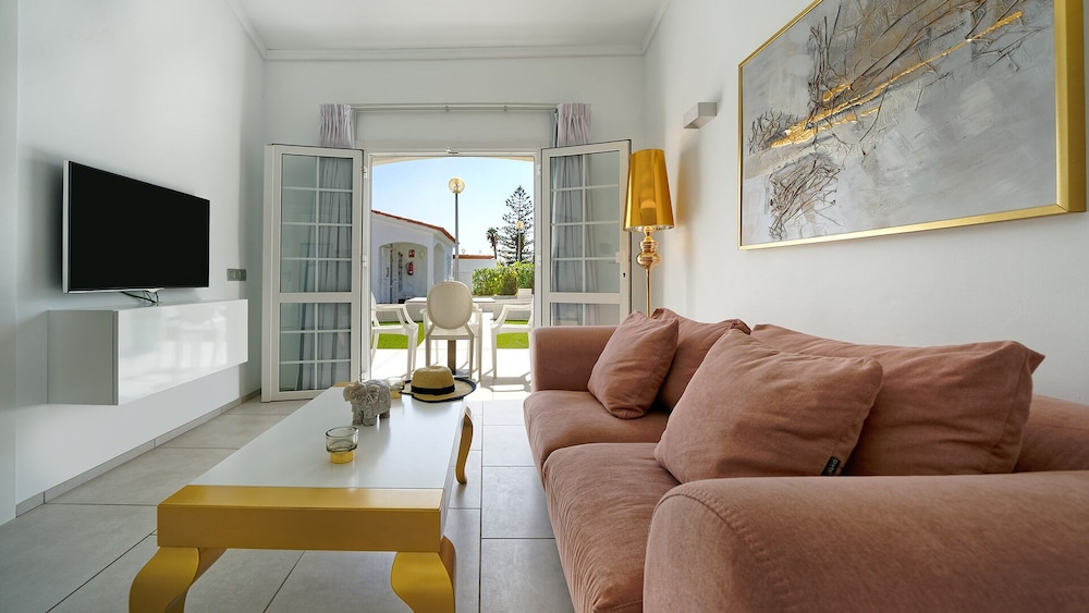 Bungalows Adonis 20/54