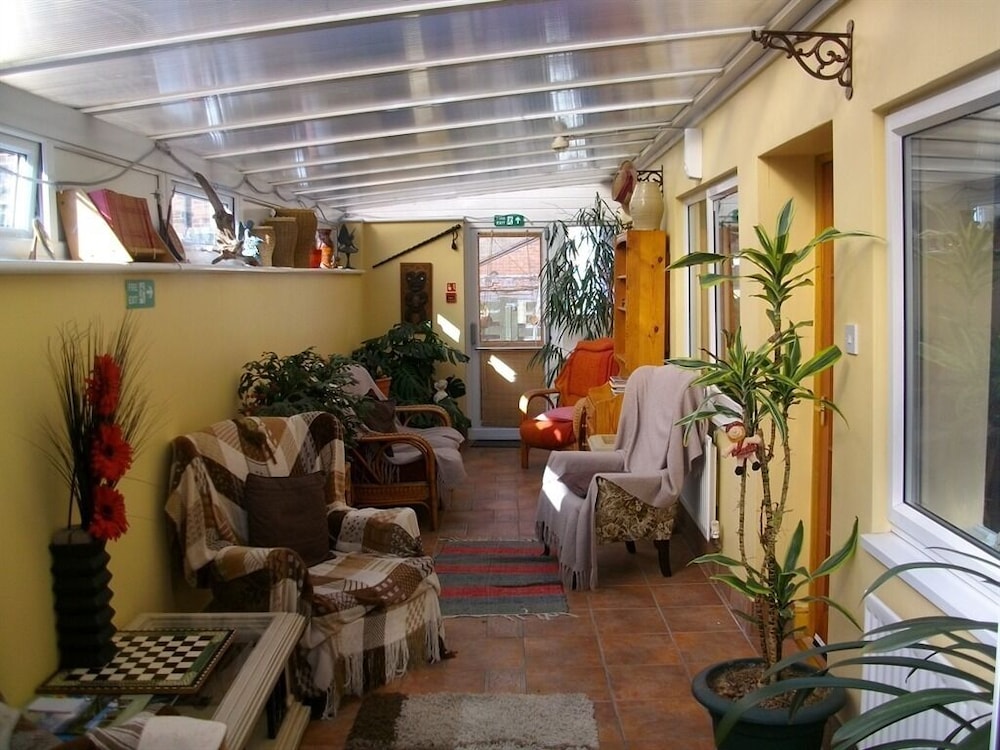 Arkale Lodge 37/47