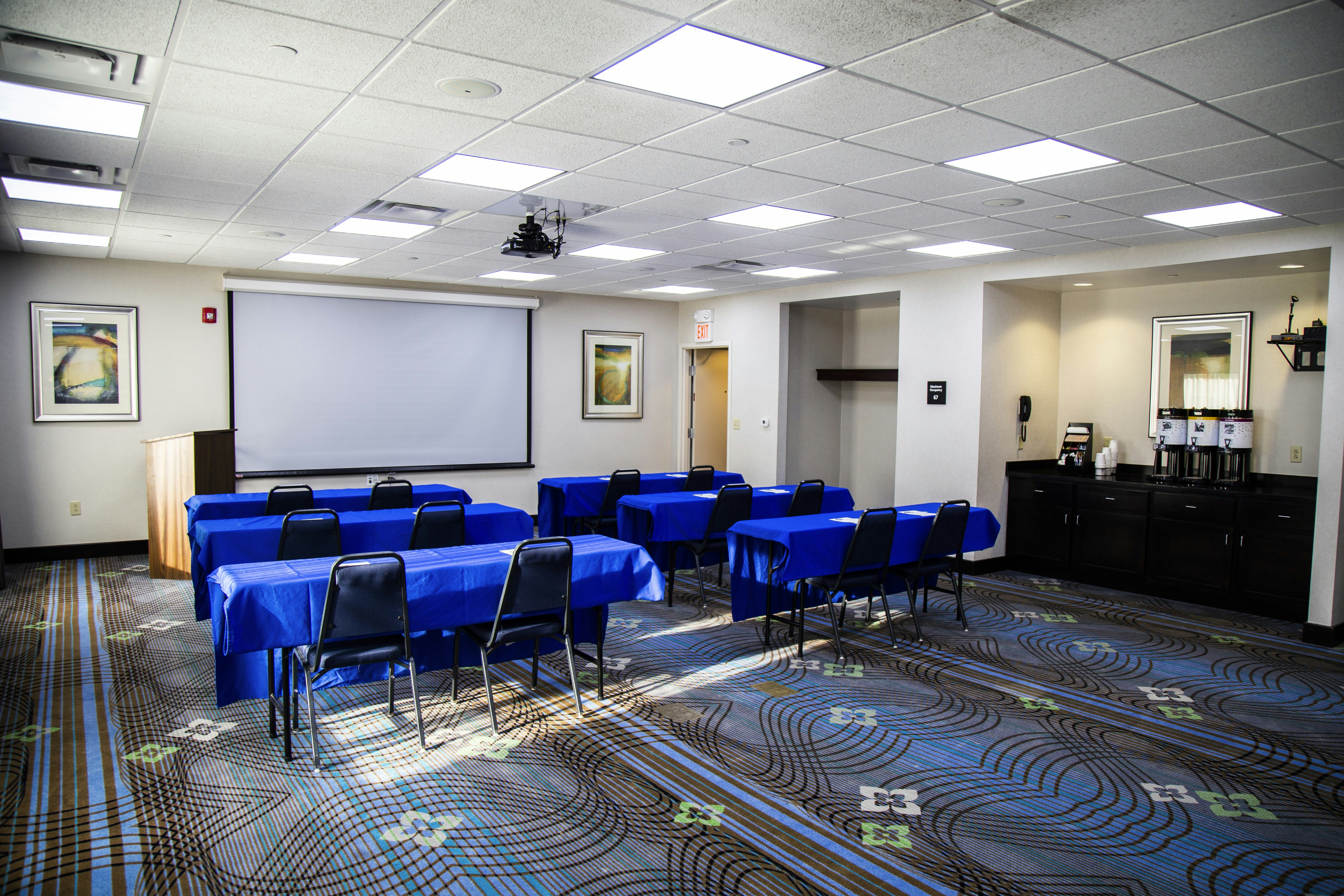 Hampton Inn and Suites Sharon 40/62