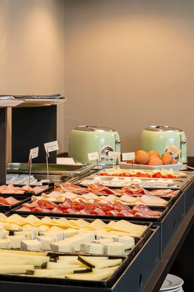 Flom Boutique Hotel 31/50