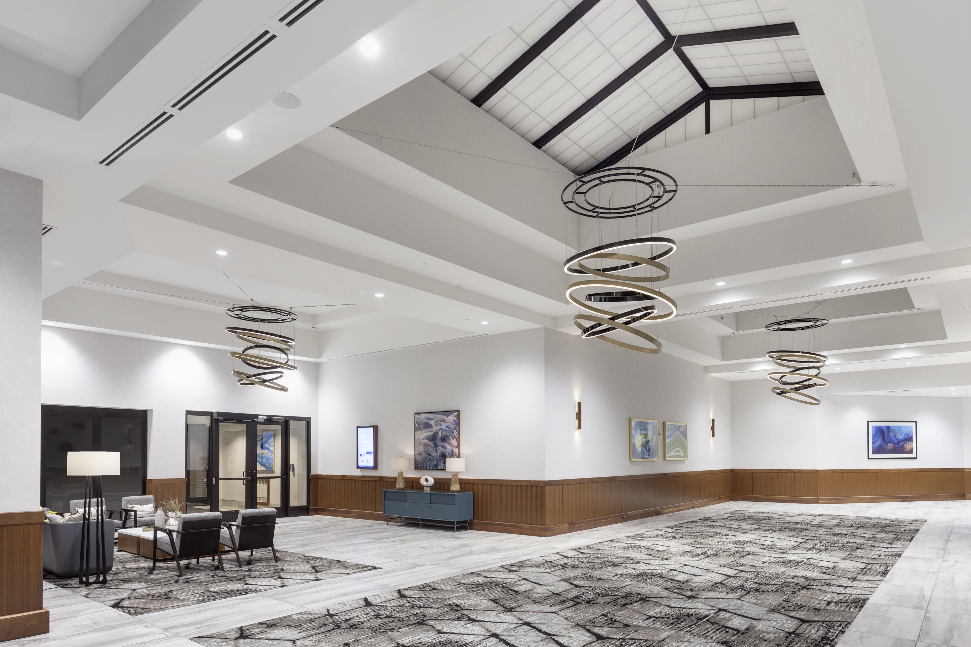 Crowne Plaza Lansing West 8/50