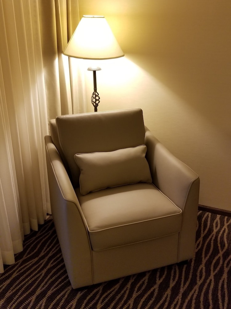 Prestige Vernon Lodge And Conference Centre 30/75