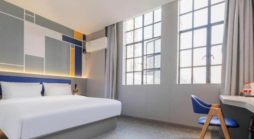 7 Days Inn Wuhan 15/50