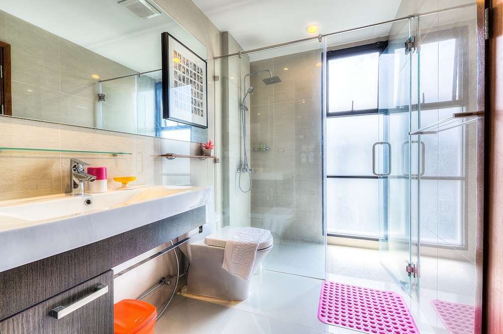 The Title Boutique Condotel 28/65