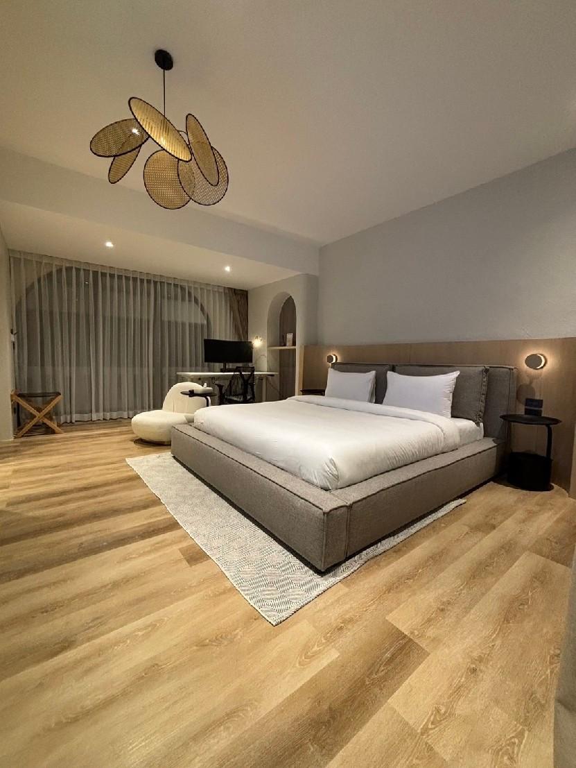 Suite, Double Bed, Working Area
