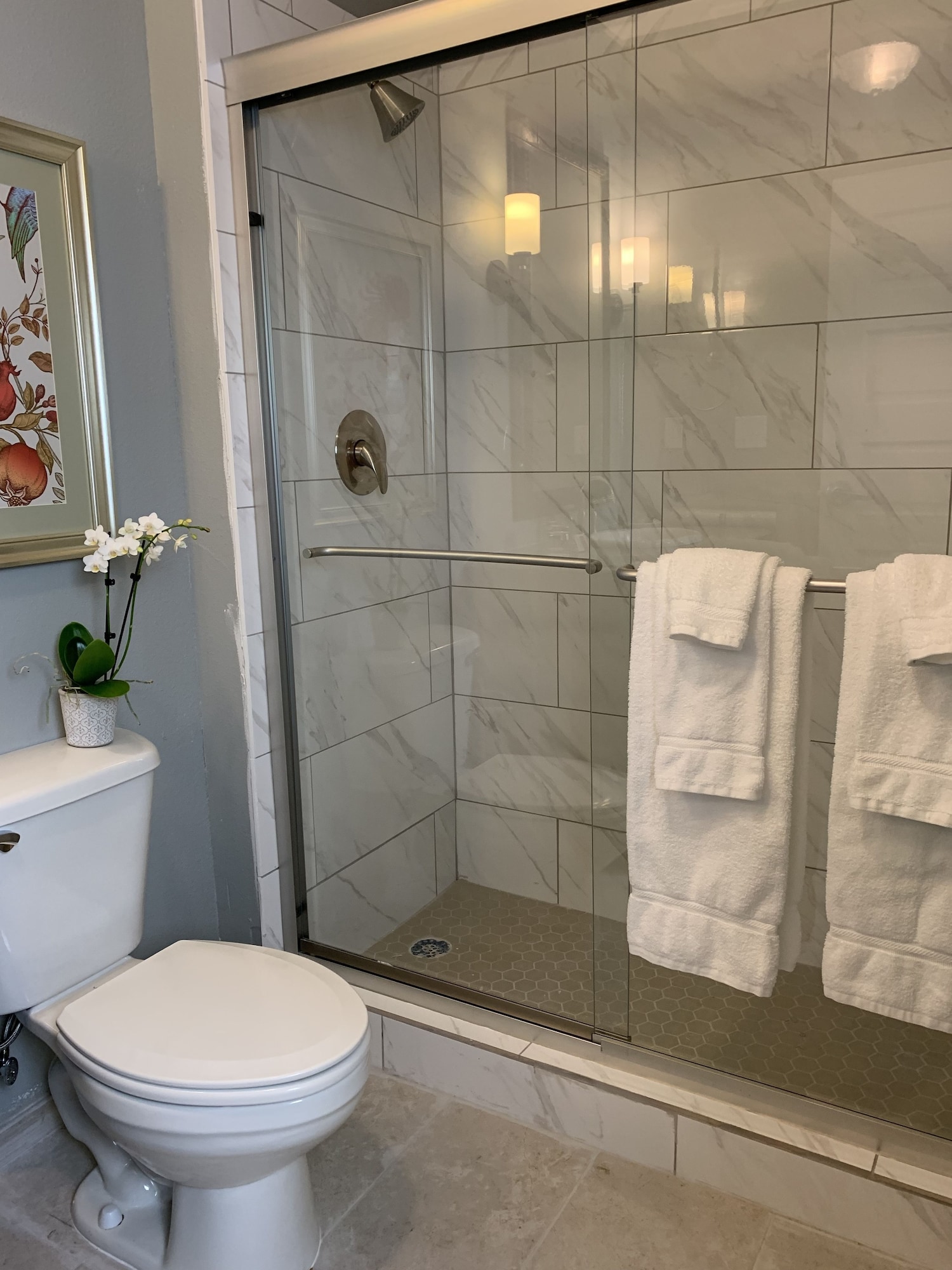 Traditional, 2 Queen Beds, Garden or Pool View