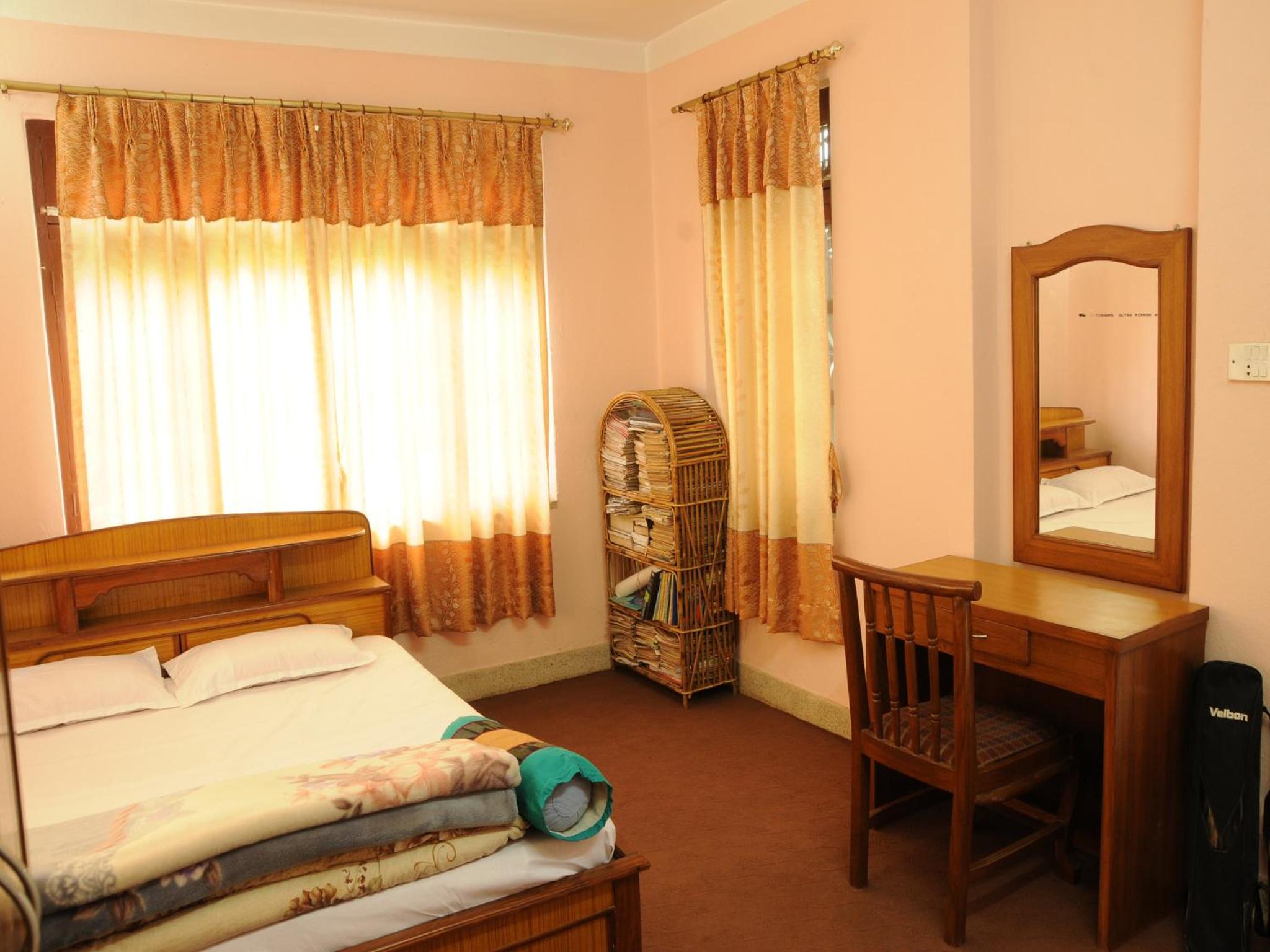 Eco Homestay 11/25