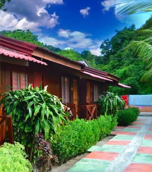 Purnama Beach Resort 1/67
