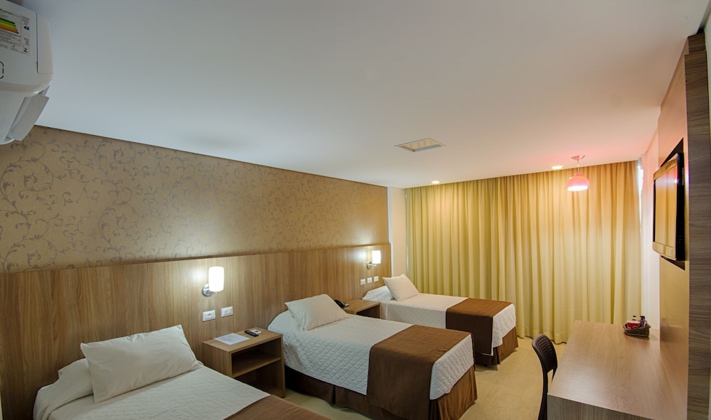 Foz Presidente Comfort Hotel 8/61