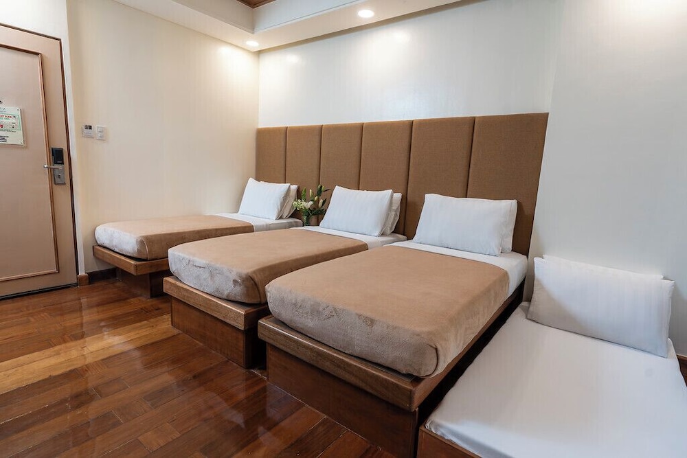 Kabayan Hotel Pasay 32/70