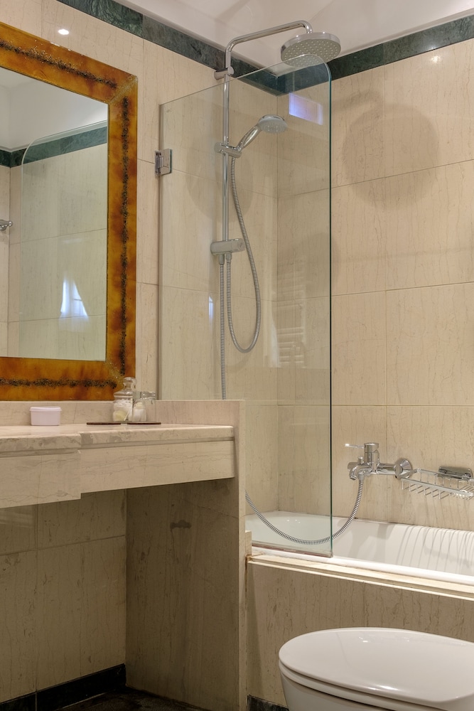 Siora Vittoria Boutique Hotel 46/48