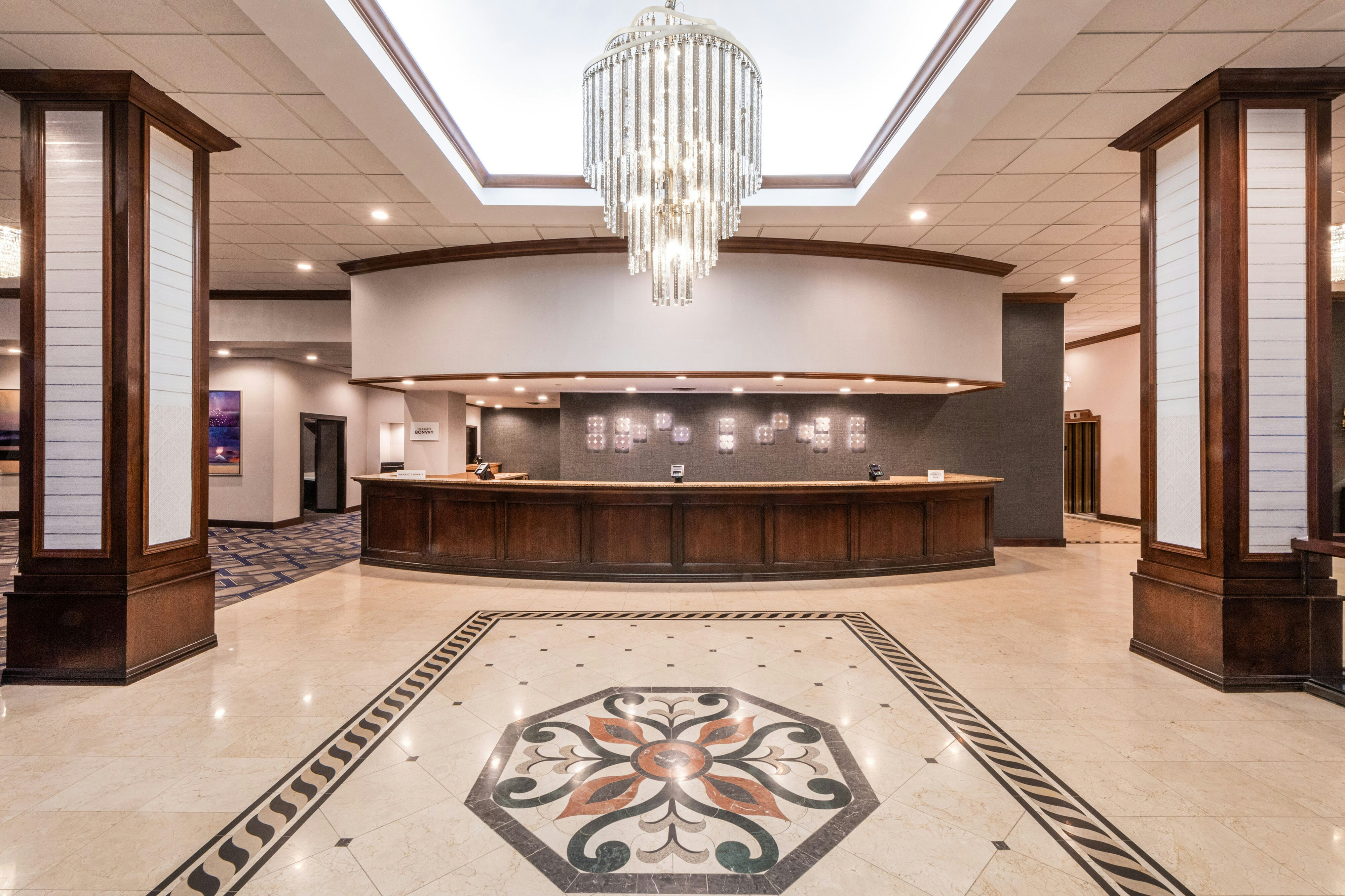Sheraton Indianapolis City Centre 6/50