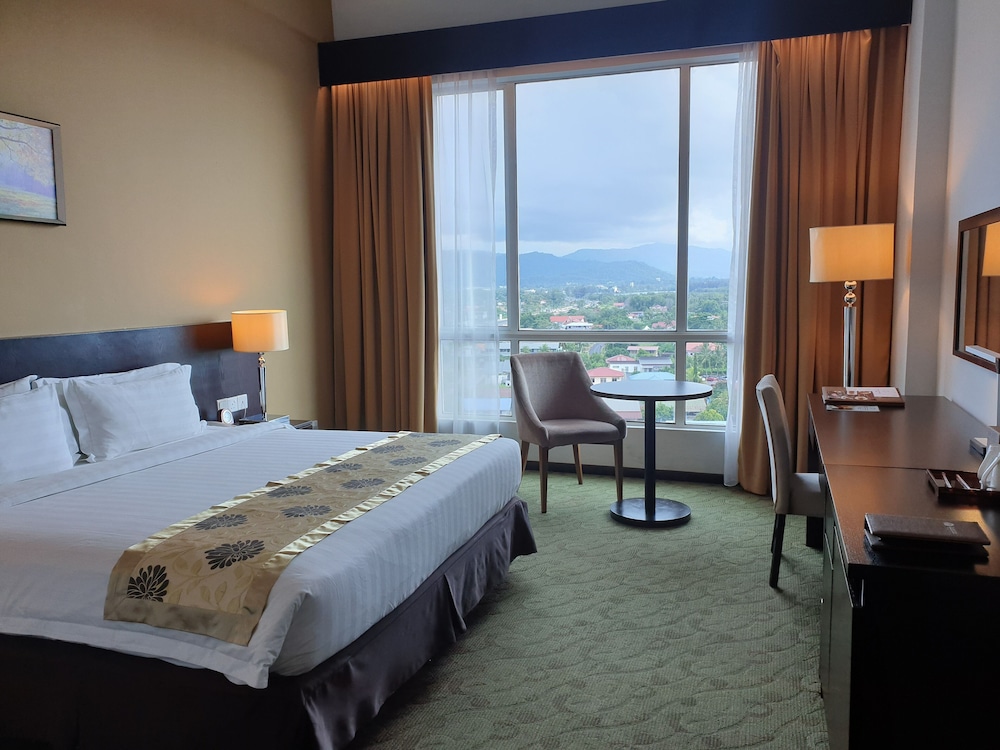Pan Borneo Hotel Kota Kinabalu 26/66
