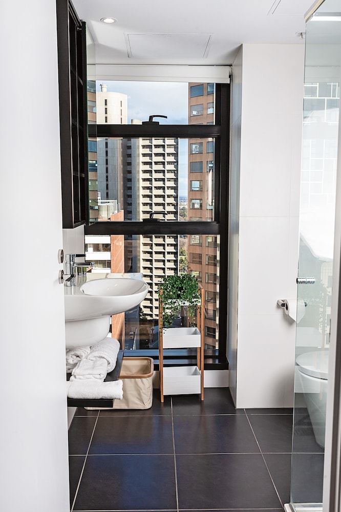 Executive Stay - Little Collins Street Melbourne 39/67