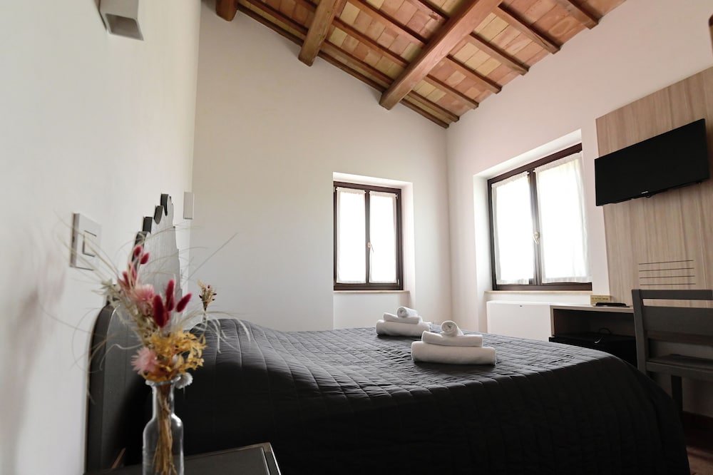 Moretti Country House 30/47