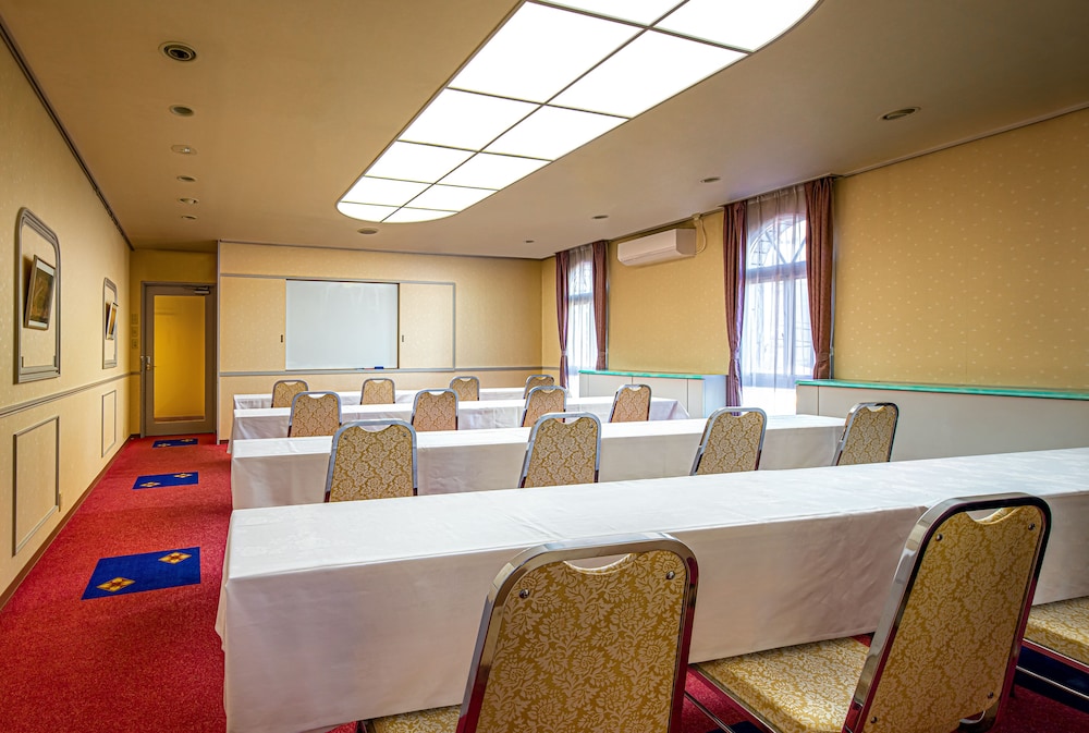 The Grand Resort Arima 28/29