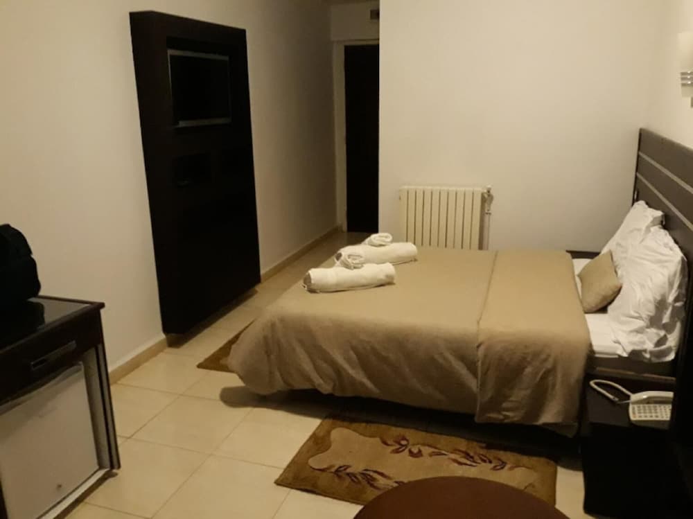 Stambouli Hotel 11/51