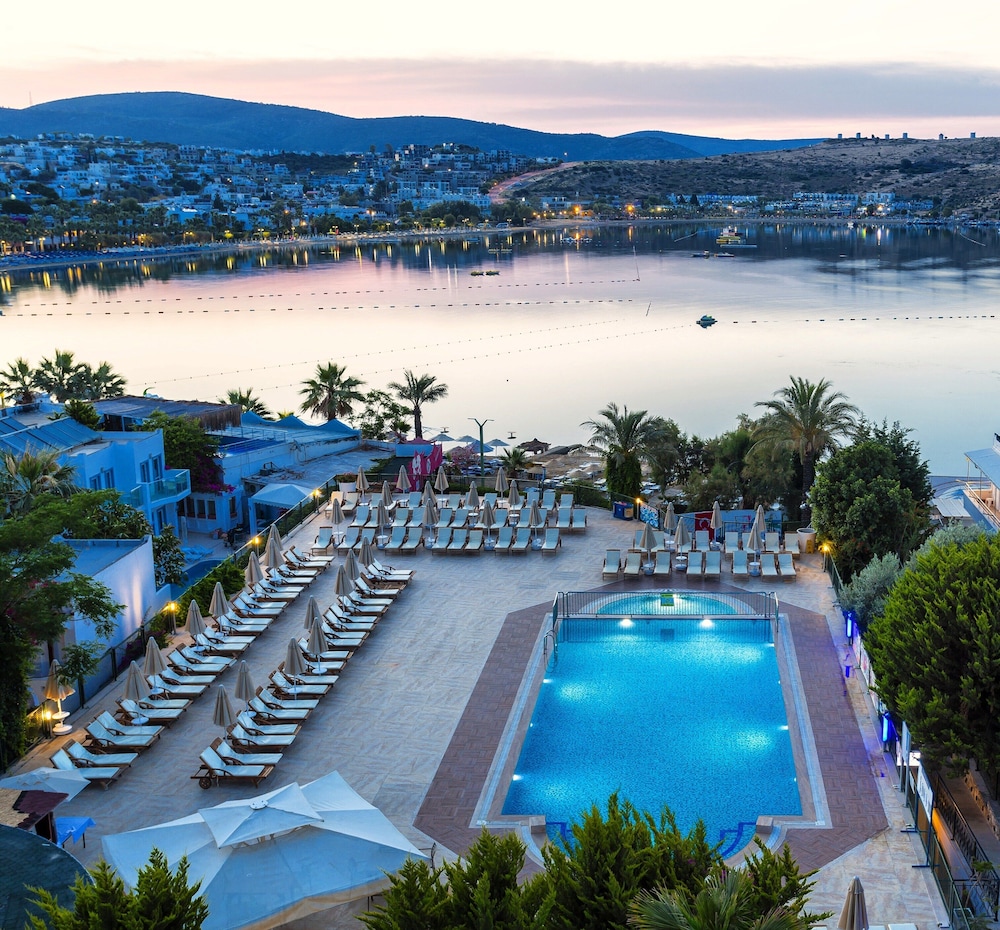 Royal Asarlik Beach Hotel 8/45