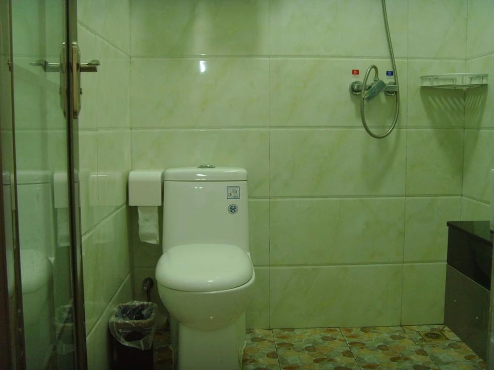 Qufu Garden Hotel 49/50