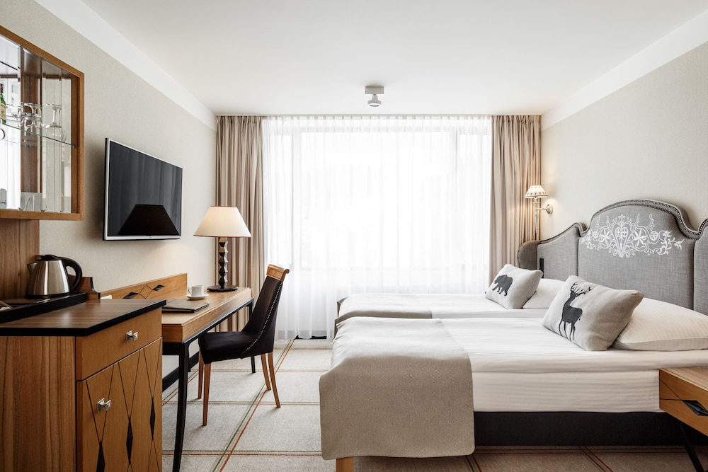 rooms