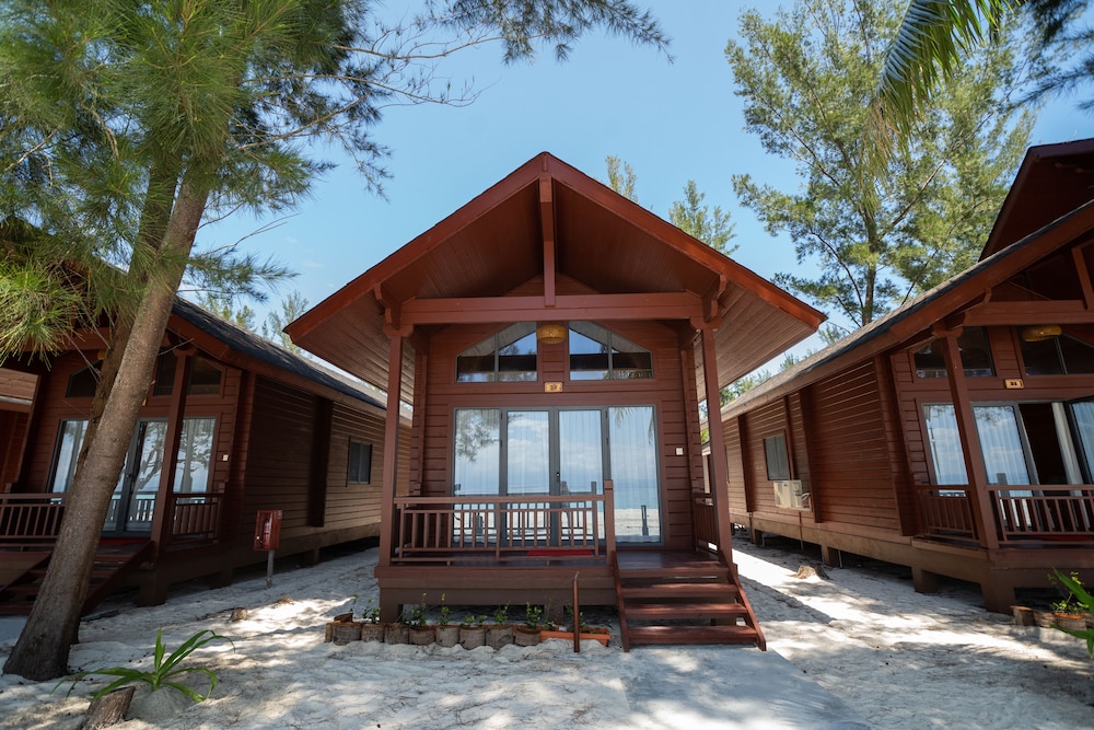 Sutera @ Mantanani Island Resort and Spa in Pulau Mantanani Besar
