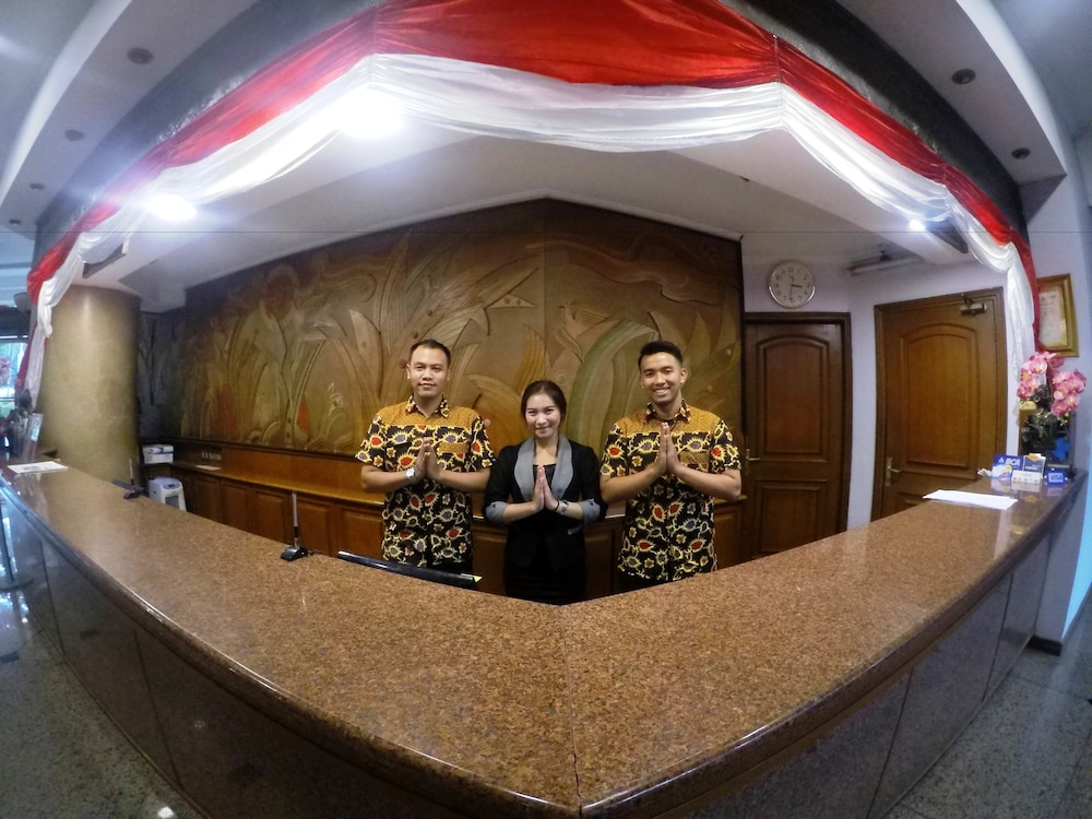 Kedaton Hotel 11/66