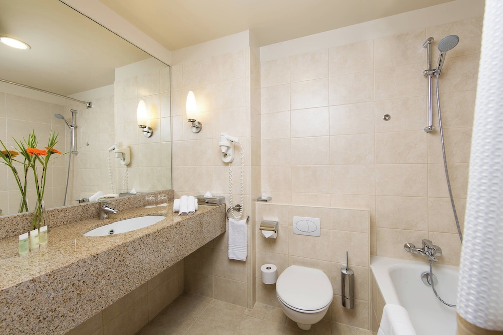 غرفة ديلوكس بسريرين مزدوجين، Courtyard By Marriott Brussels 4/4