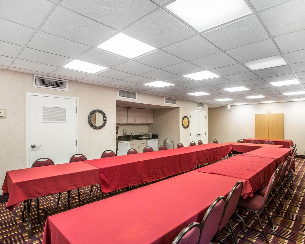 Hotel Mt. Juliet, TN 18/20