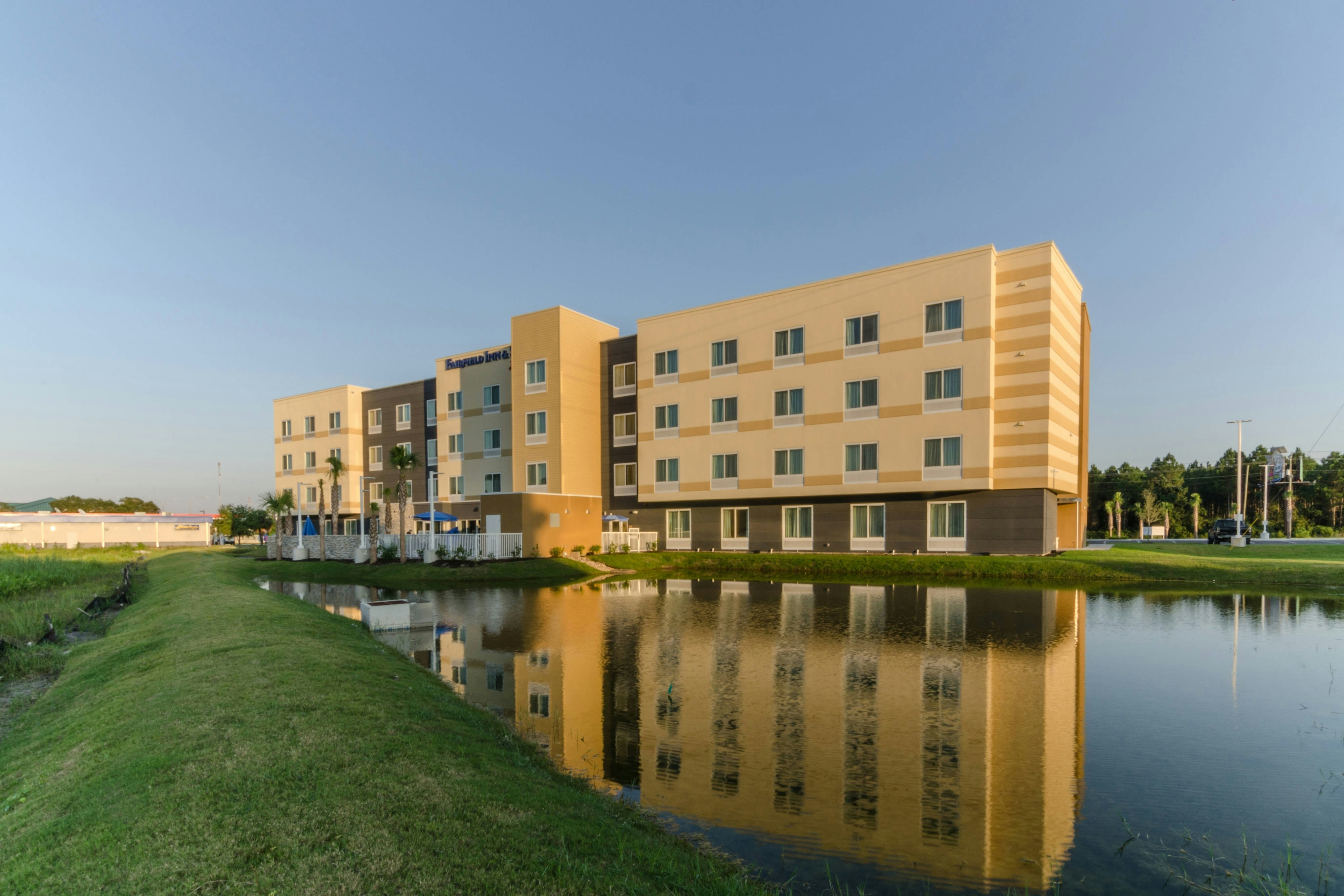 Fairfield Inn And Suites By Marriott Panama City Beach 16/18