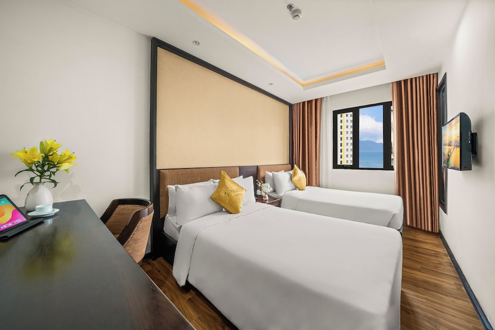 Palazzo 3 Hotel 17/50