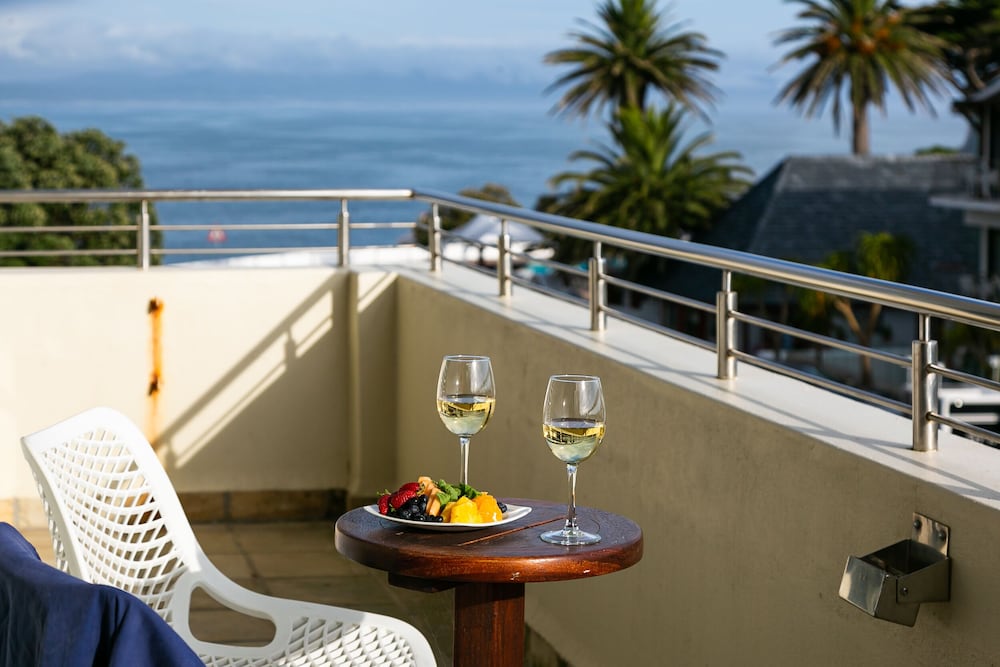 Harbour Square Hermanus Apartments 1/50