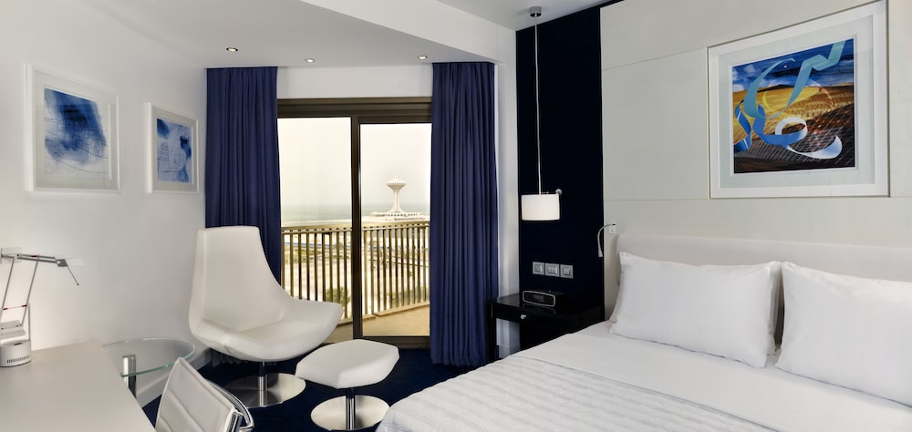 فندق مريديان الخبر(Le Meridien) 18/59