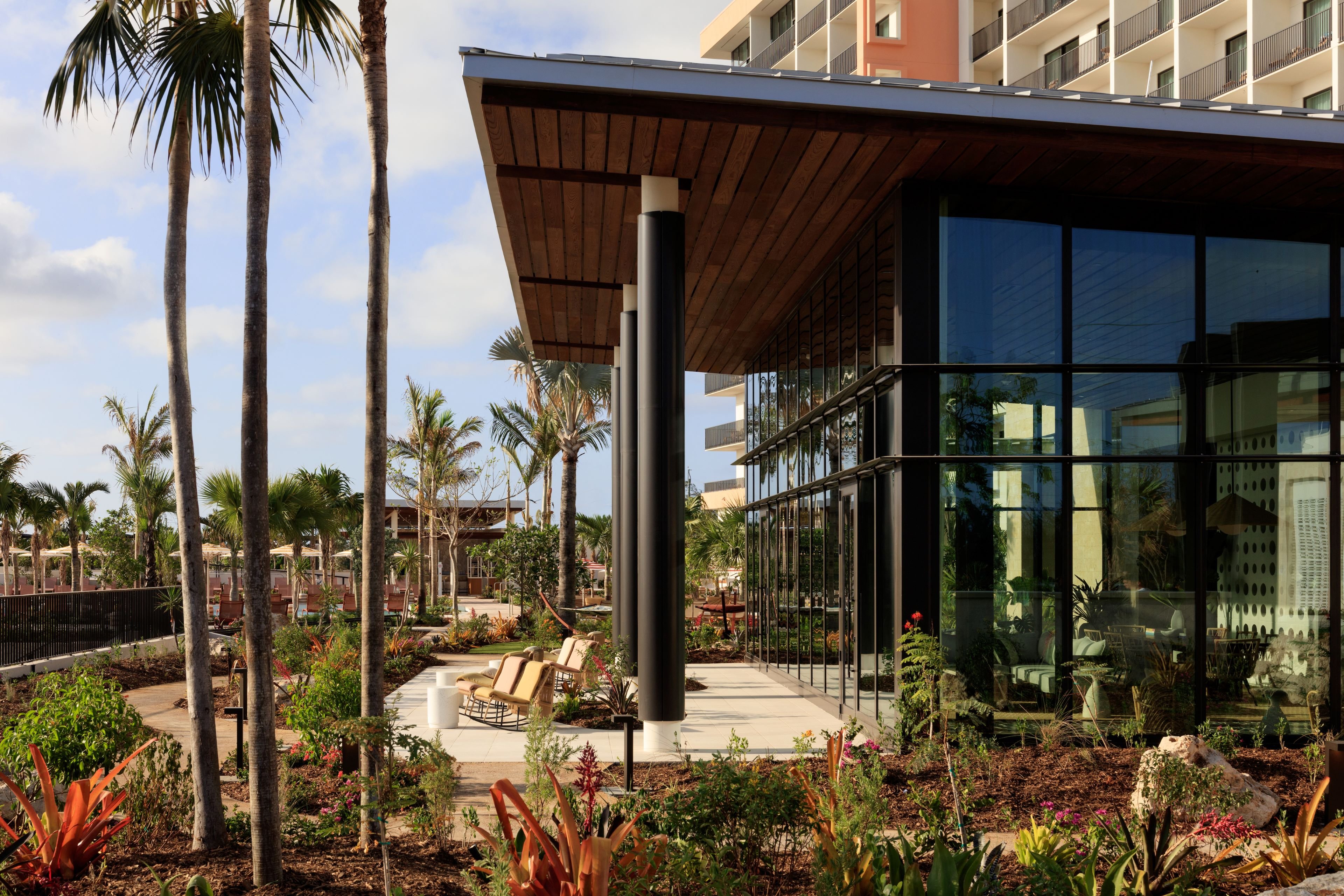 Hotel Indigo Grand Cayman, an IHG Hotel 2/50