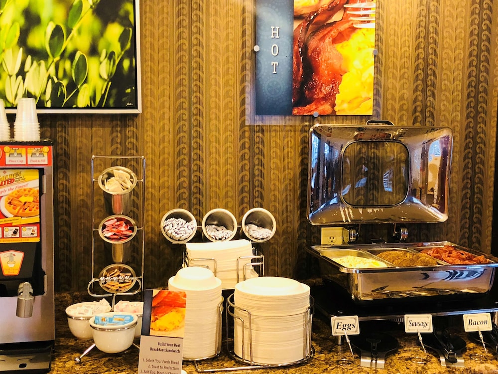 Best Western Plus Rama Inn & Suites 33/34