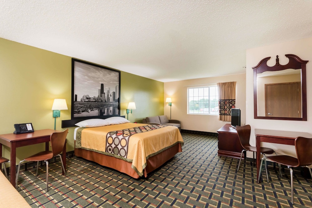 Super 8 by Wyndham Mt. Carmel IL 4/32
