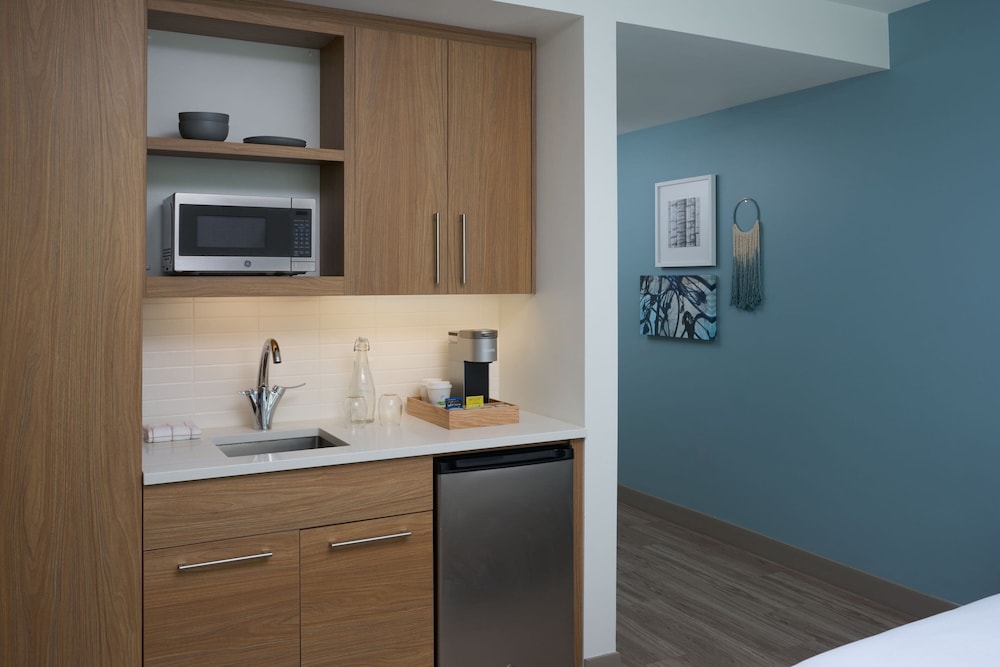 Element Melbourne Oceanfront 56/57
