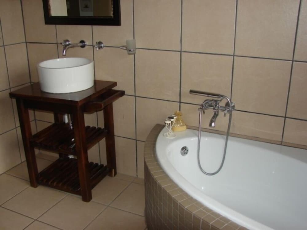 Marloth Kruger Accommodation 47/50
