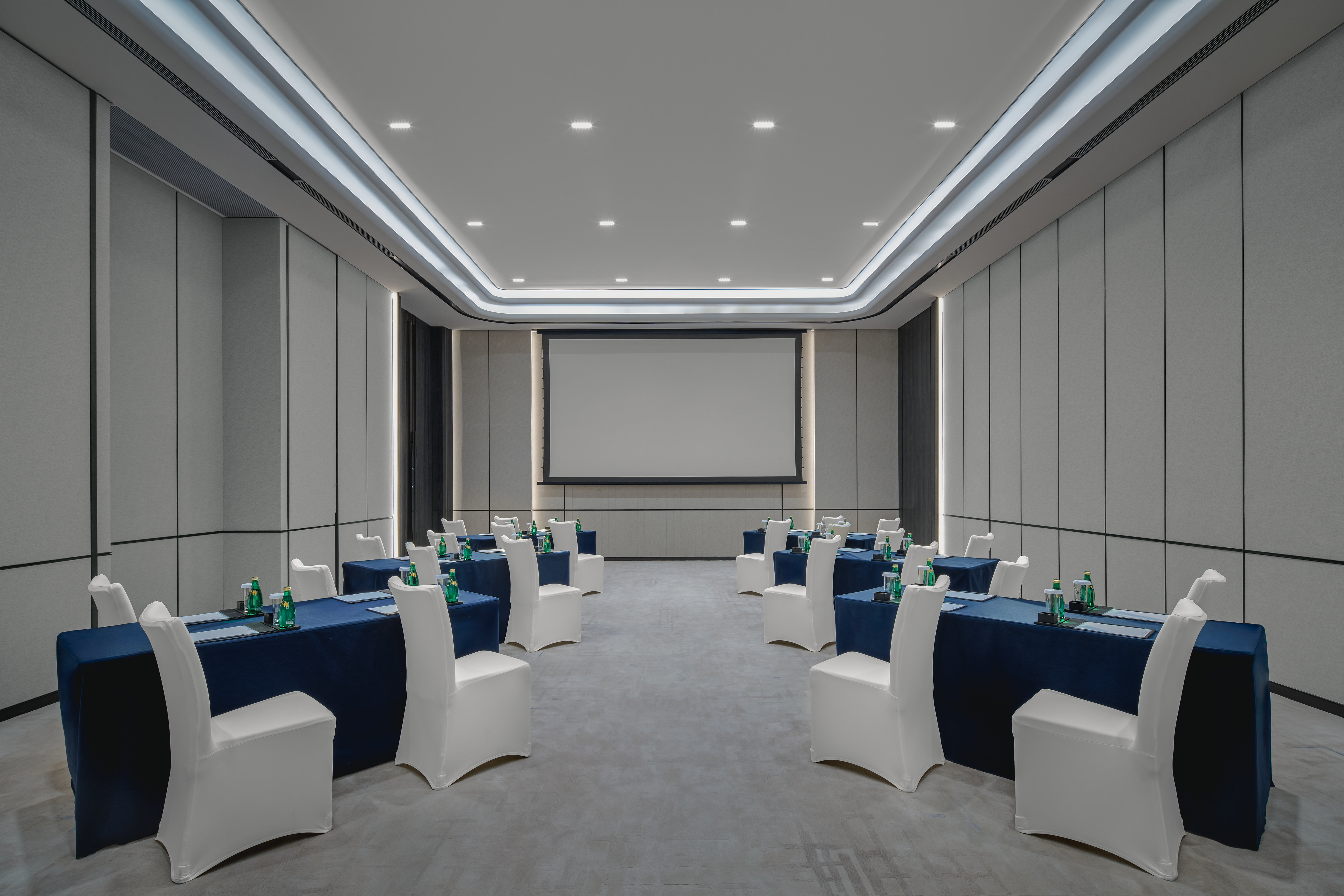 Crowne Plaza Ezhou 53/63