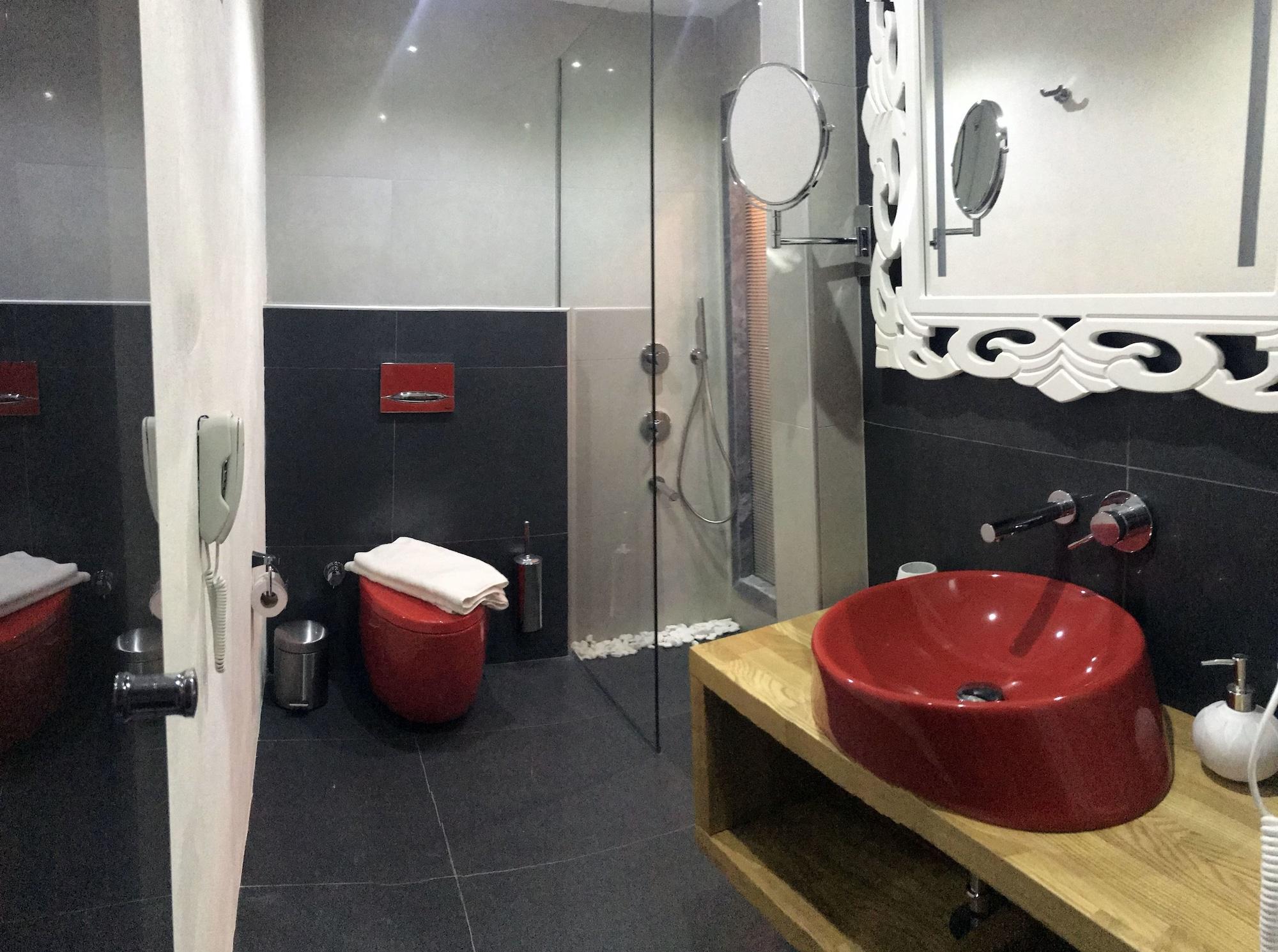 Ferush Otel 48/50