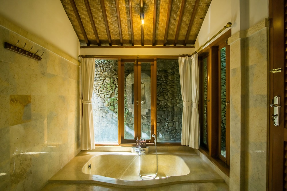 Villa Sonia 33/69